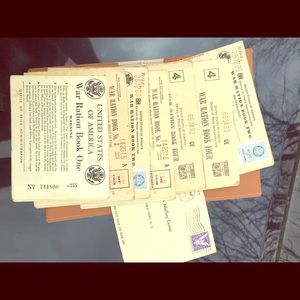 Ww2 point ration books